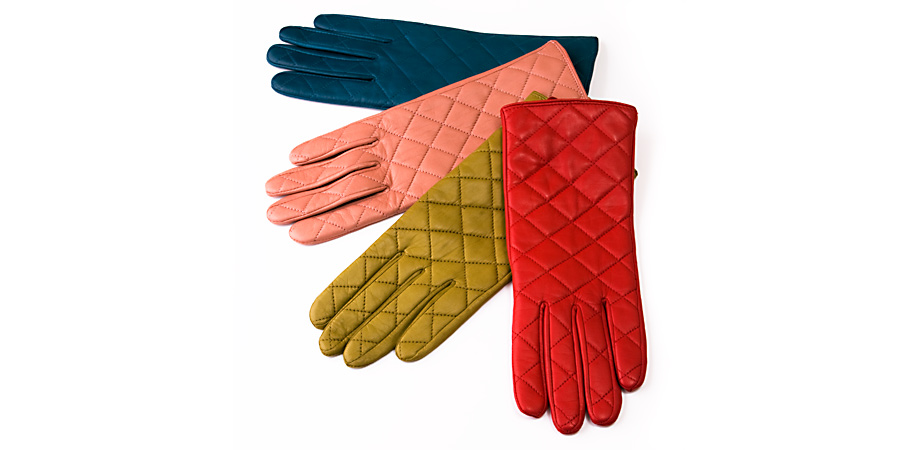 Product Photography, quilted leather gloves