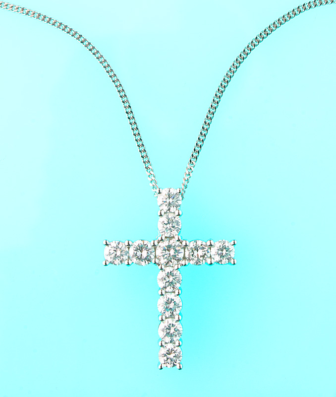 Jewellery Photography, Diamond Cross 